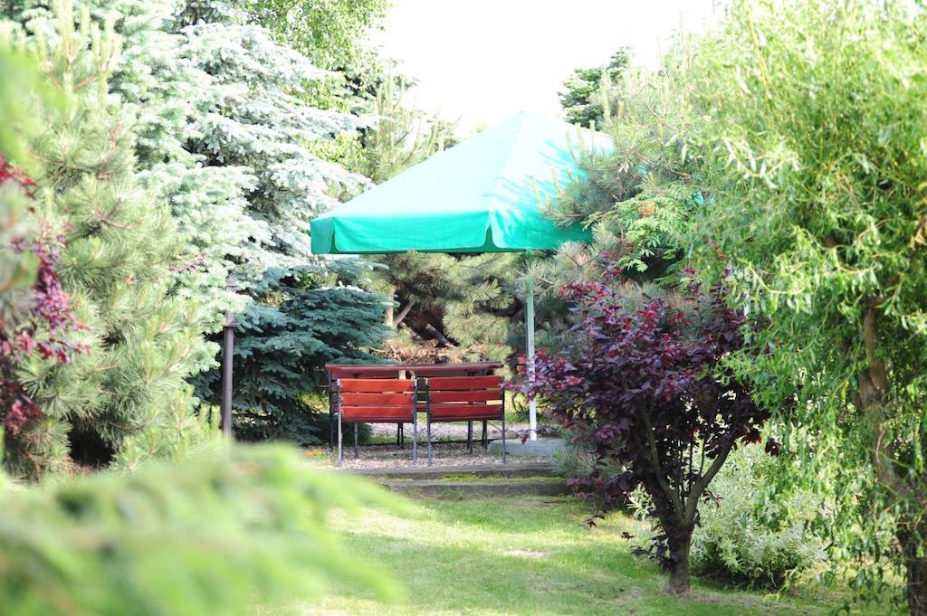 Hotel Biesiada Lublin Extérieur photo